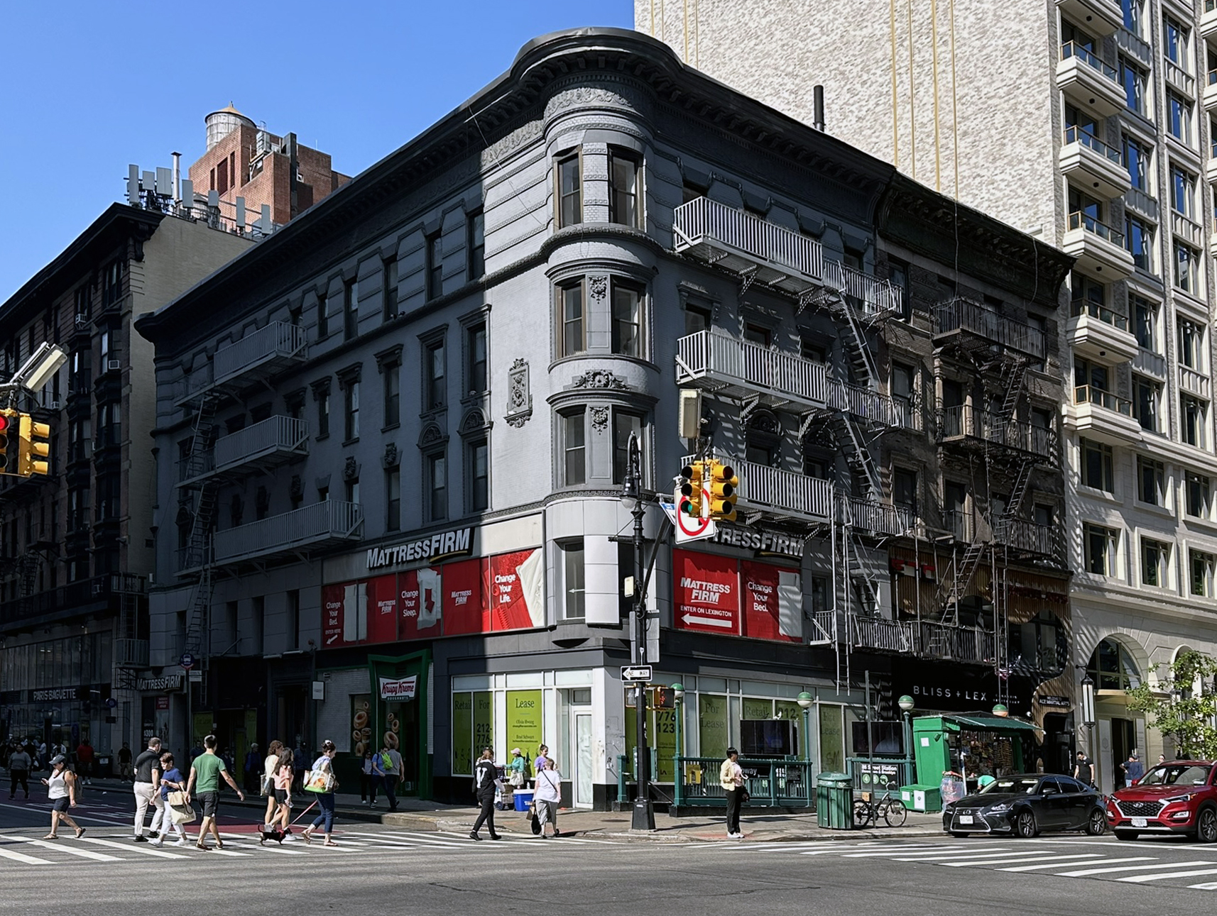 1276 Lexington Ave, NY USA August 2024